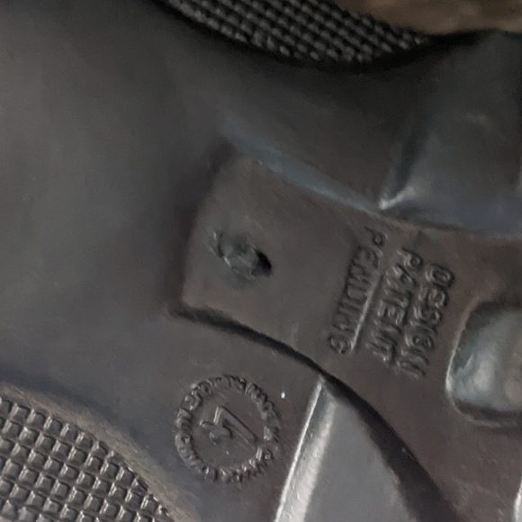 Kamik Child's Sturdy Pink Boots- 4 - Picture 11 of 11